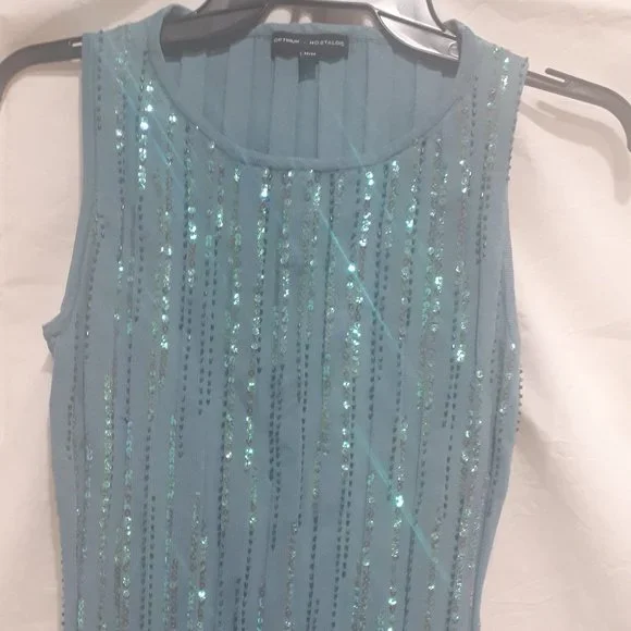 Optimum Nostalgic Women’s Aqua color no sleeves with shiny very small beats - Picture 2 of 6